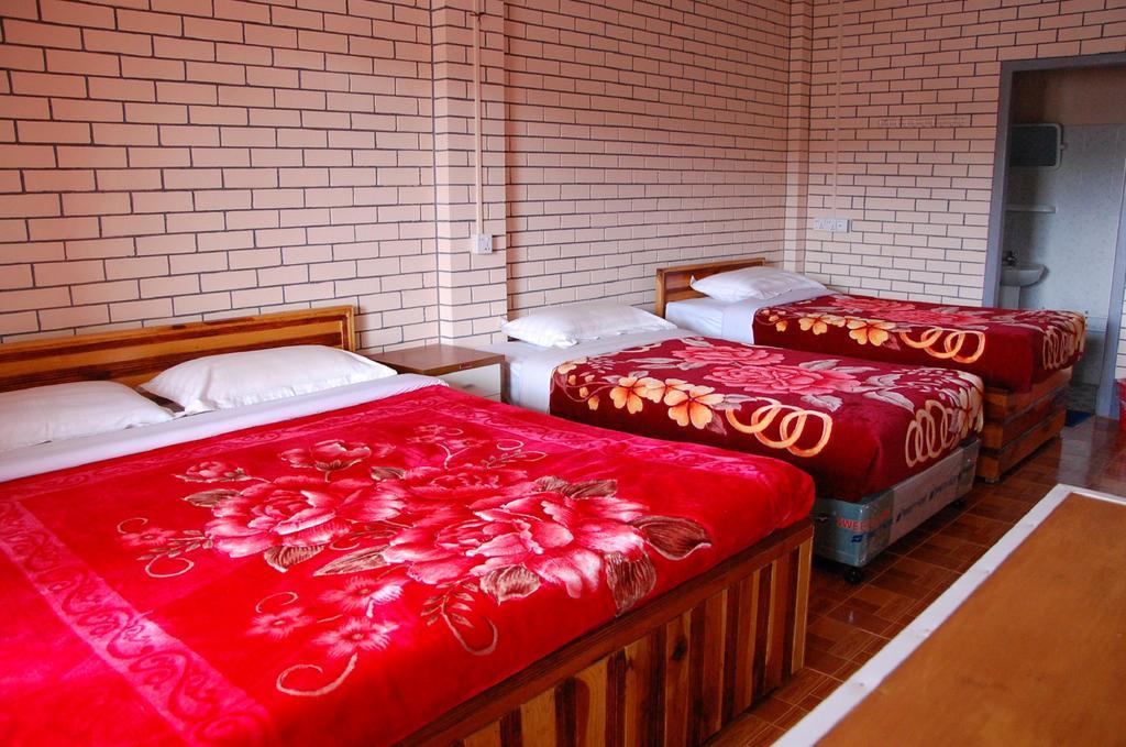 Dormitory @ Golden Kalaw Hotel Екстериор снимка